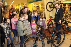 Didžiausios Vilniuje dviračių parduotuvės atidarymas 3